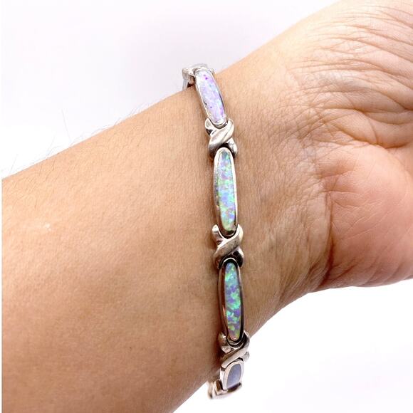 Sterling Silver and Opal Tenis Bracelet Size 7 - Picture 2 of 7